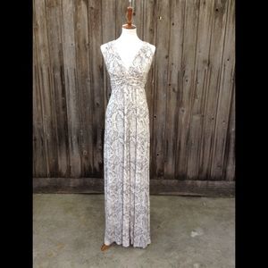 Gorgeous Maxi Snakeskin Print Size Medium